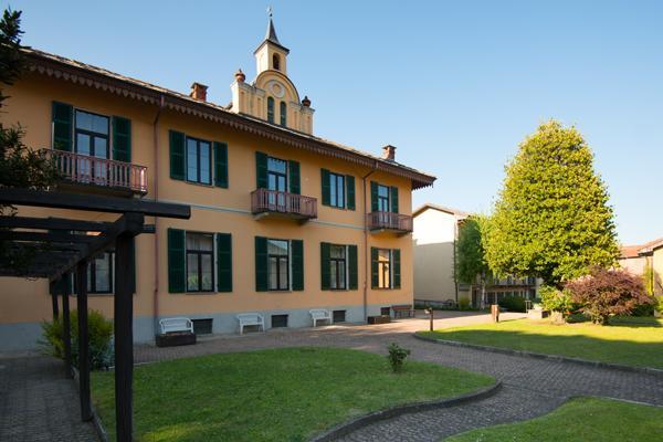 Foresteria Valdese Hotell Torre Pellice Eksteriør bilde